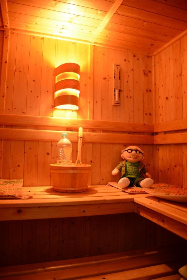 Les Noyers Aulnay Bed & Breakfast Aulnay  ภายนอก รูปภาพ