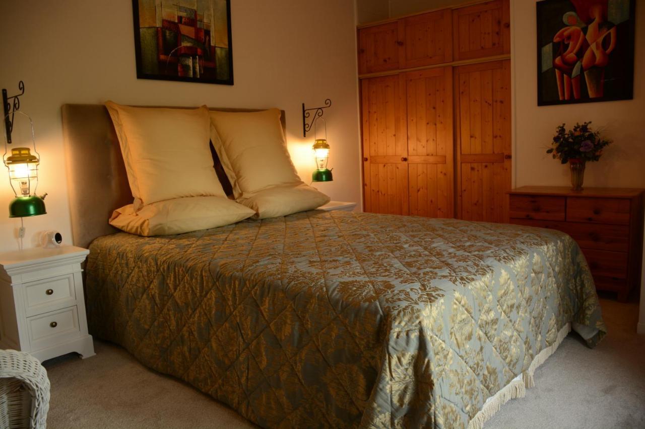 Les Noyers Aulnay Bed & Breakfast Aulnay  ภายนอก รูปภาพ
