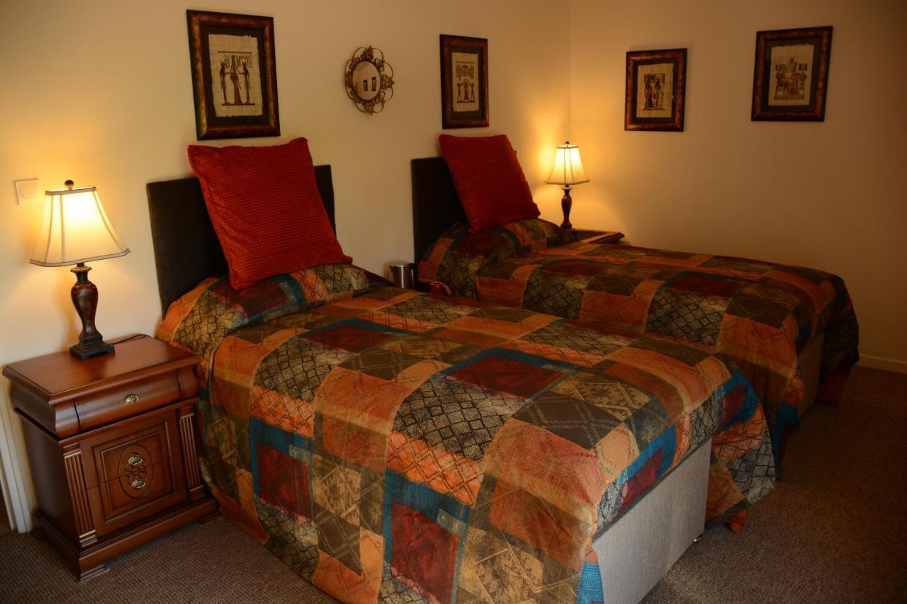 Les Noyers Aulnay Bed & Breakfast Aulnay  ภายนอก รูปภาพ
